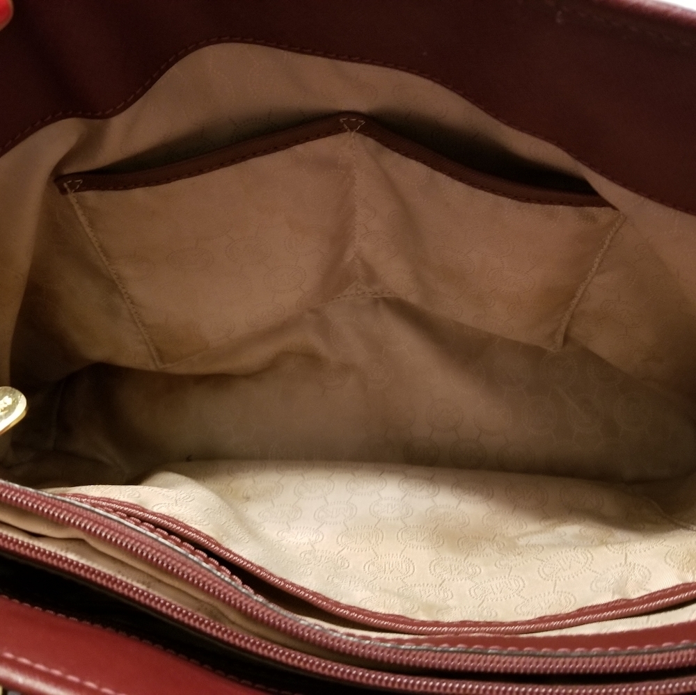 Purse - Picture 3 of 8